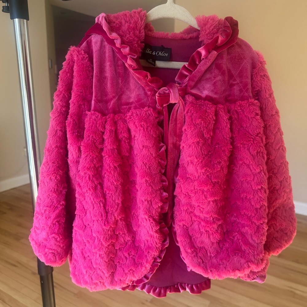 isobella & chloe fuchsia fur cape